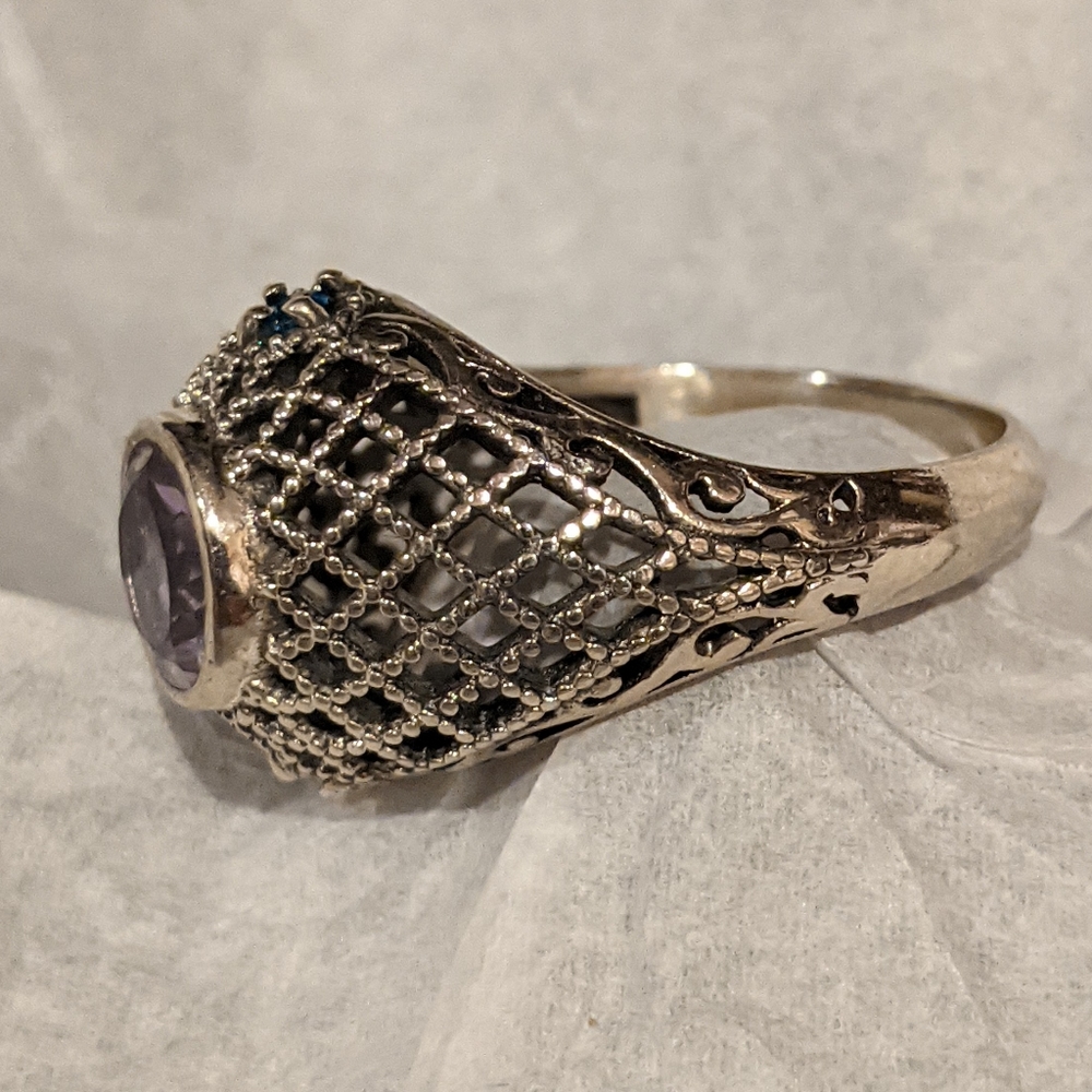 Amethyst & Blue Topaz .925 Silver Ring, size 8 - Picture 12 of 16